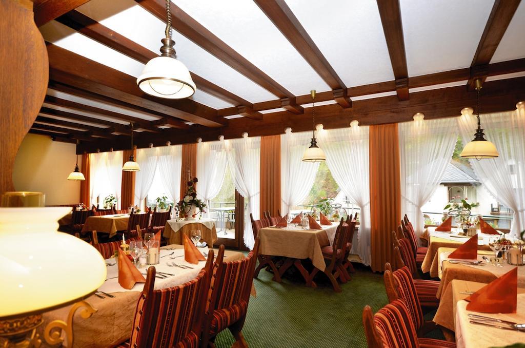 בילשטיין Hotel Burgfrieden מראה חיצוני תמונה